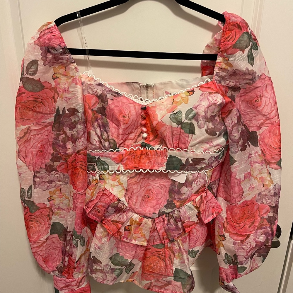 Two piece floral skirt set, size L, brand- privilege